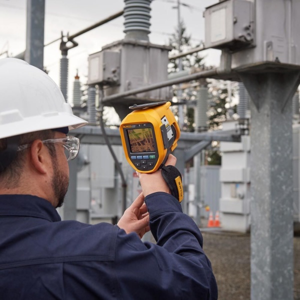 Fluke Ti450 Sf6 - Image 2
