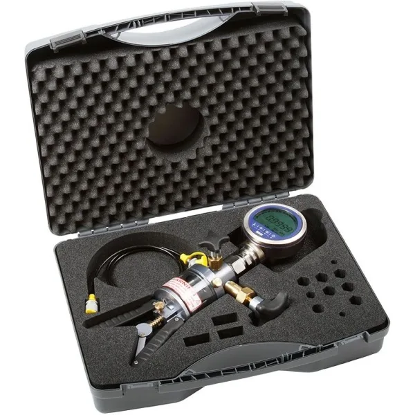 WIKA Instrument CPG1500 CPP700H 05 1500PSI